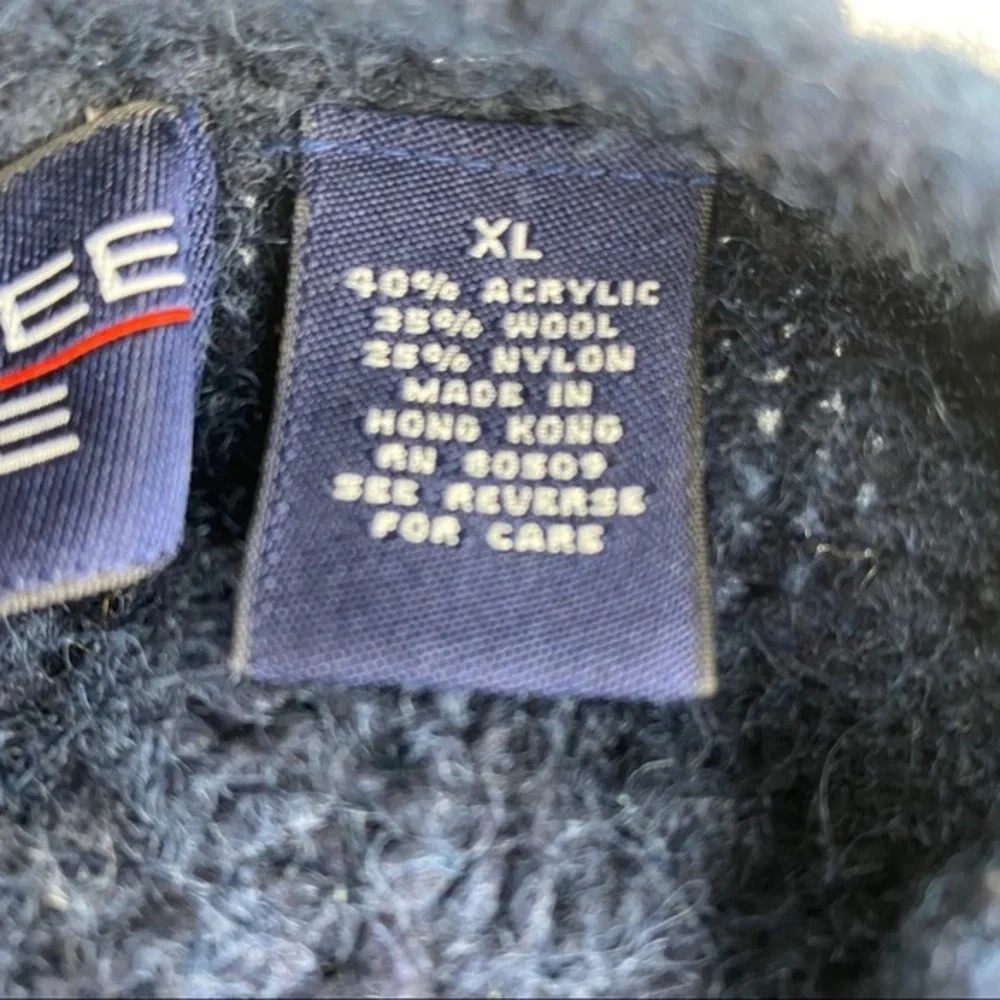 Roundtree & Yorke Navy Wool Blend Sweat…